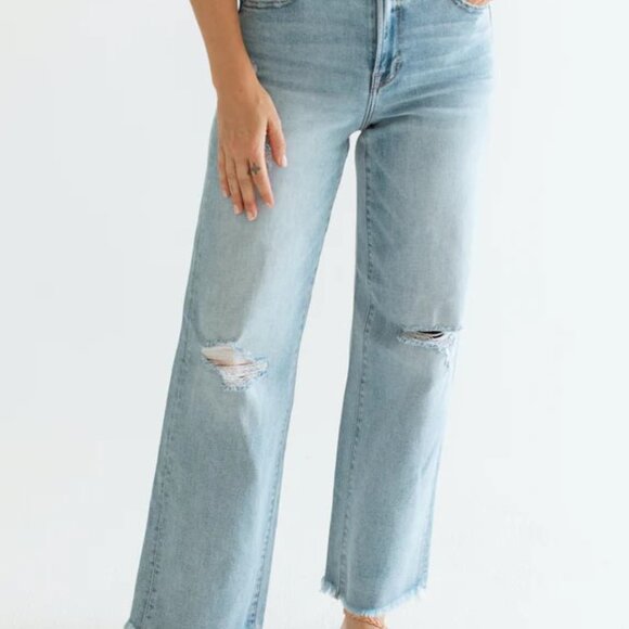 Carly Jean Los Angeles Light Blue Straight Leg Jeans - Picture 1 of 6